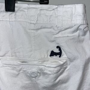 White Cuffy’s Cape Cod flat front white 9” cotton blend walking boat sailboat 36
